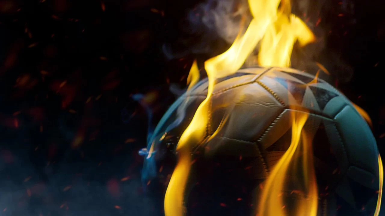 Futbol Kulübünde Yangın: Kül Olan Hayaller